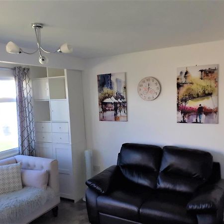 Fabulous 2 Bedroom Dog Friendly Chalet 5 Min Walk To Beach, Nr Gt Yarmouth & Norfolk Broads Scratby المظهر الخارجي الصورة