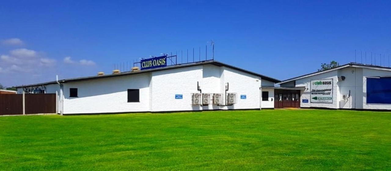 Fabulous 2 Bedroom Dog Friendly Chalet 5 Min Walk To Beach, Nr Gt Yarmouth & Norfolk Broads Scratby المظهر الخارجي الصورة